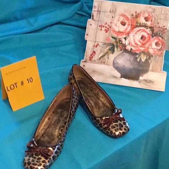 Animal print wedges in size 6 1/2 by COCONUTS - Picture 1 of 8